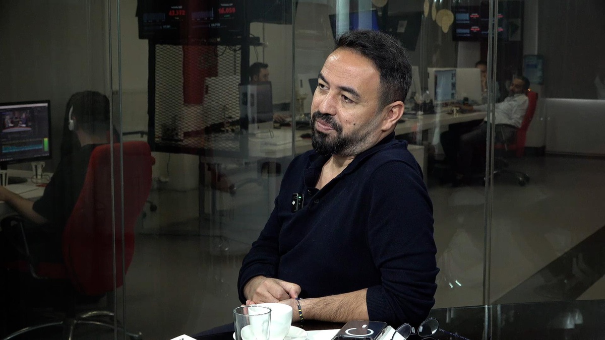 Mutluluğun peşinden koşanlara Özgür Bolat’tan dikkat çeken uyarı