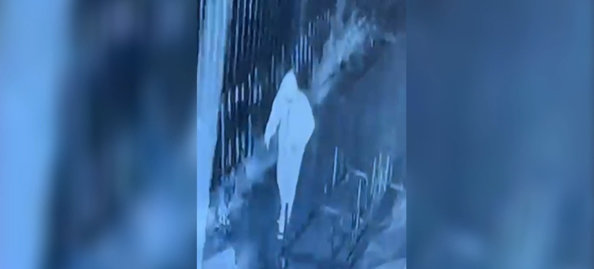 Sakarya Arifiye'de 2 işyerinden hırsızlık yapan 2 şüpheli yakalanıp tutuklandı