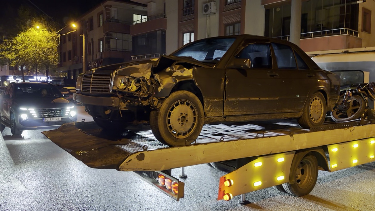 Sakarya Karasu'da 5 kilometrelik takip sonrası sürücüye 350 bin lira ceza kesildi