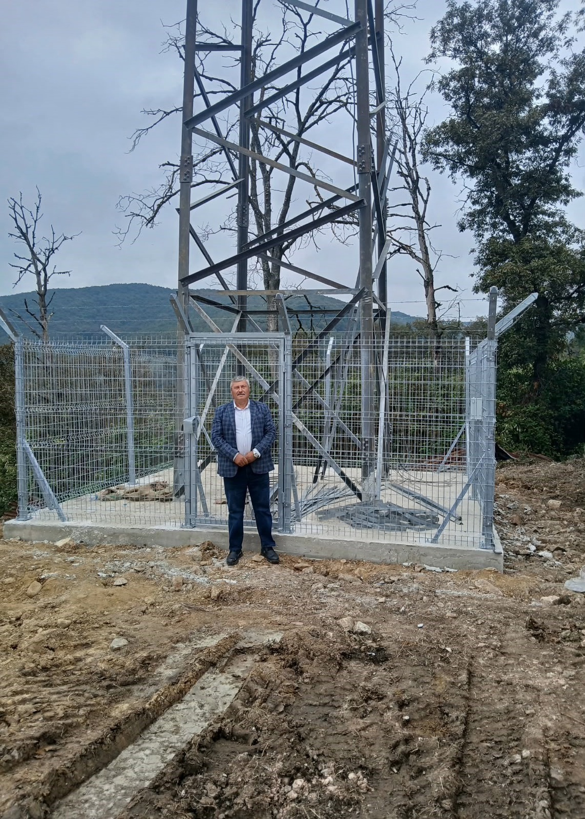Samsun Kavak Çukurbük'te 30 yıllık iletişim sorunu için baz istasyonu kuruldu