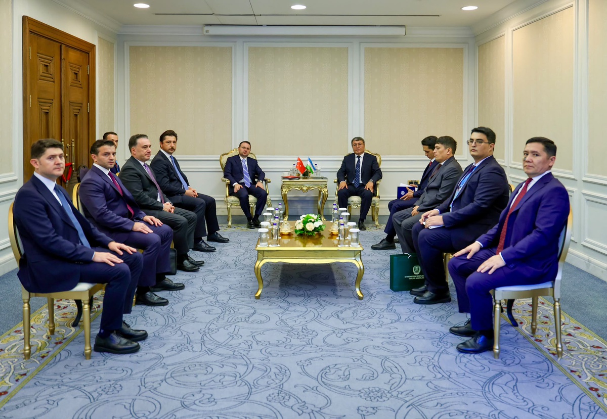 Adalet Bakanı Gürlek, Azerbaycan, Kırgızistan ve Özbekistan bakanlarıyla görüştü