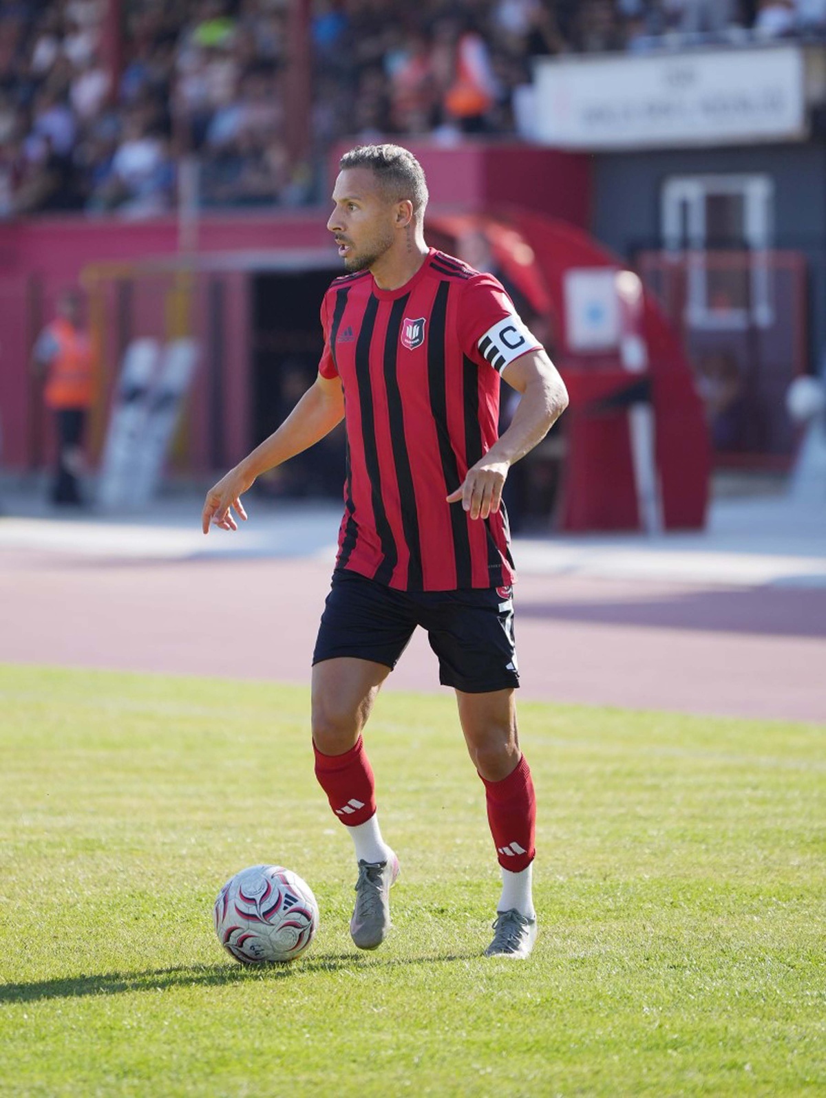 Altay'da Tuna Üzümcü, Uşakspor'un golcüsü Yasin Öztekin'e karşı oyuncularını uyardı