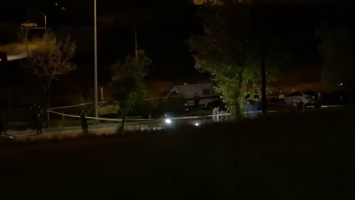 Ankara'da uygulama noktasında polise silahlı saldırı: Bir polis memuru şehit oldu