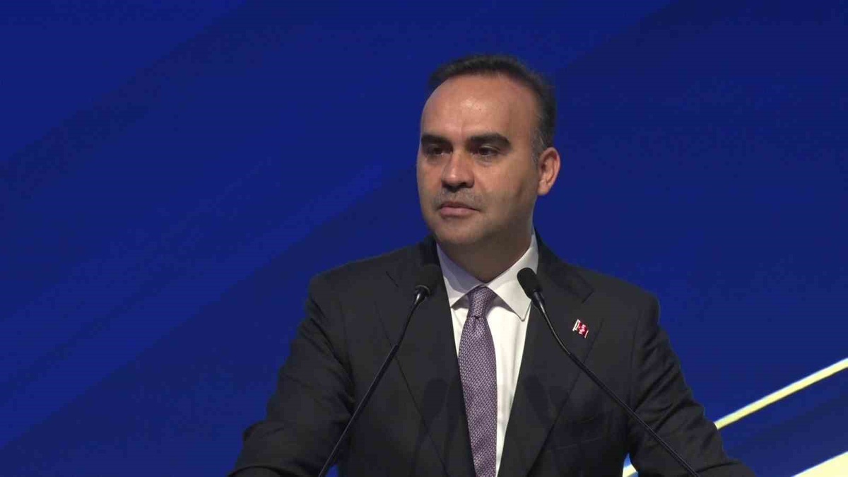 Bakan Kacır, 2030'a kadar 100 bin teknoloji girişimi hedefledi
