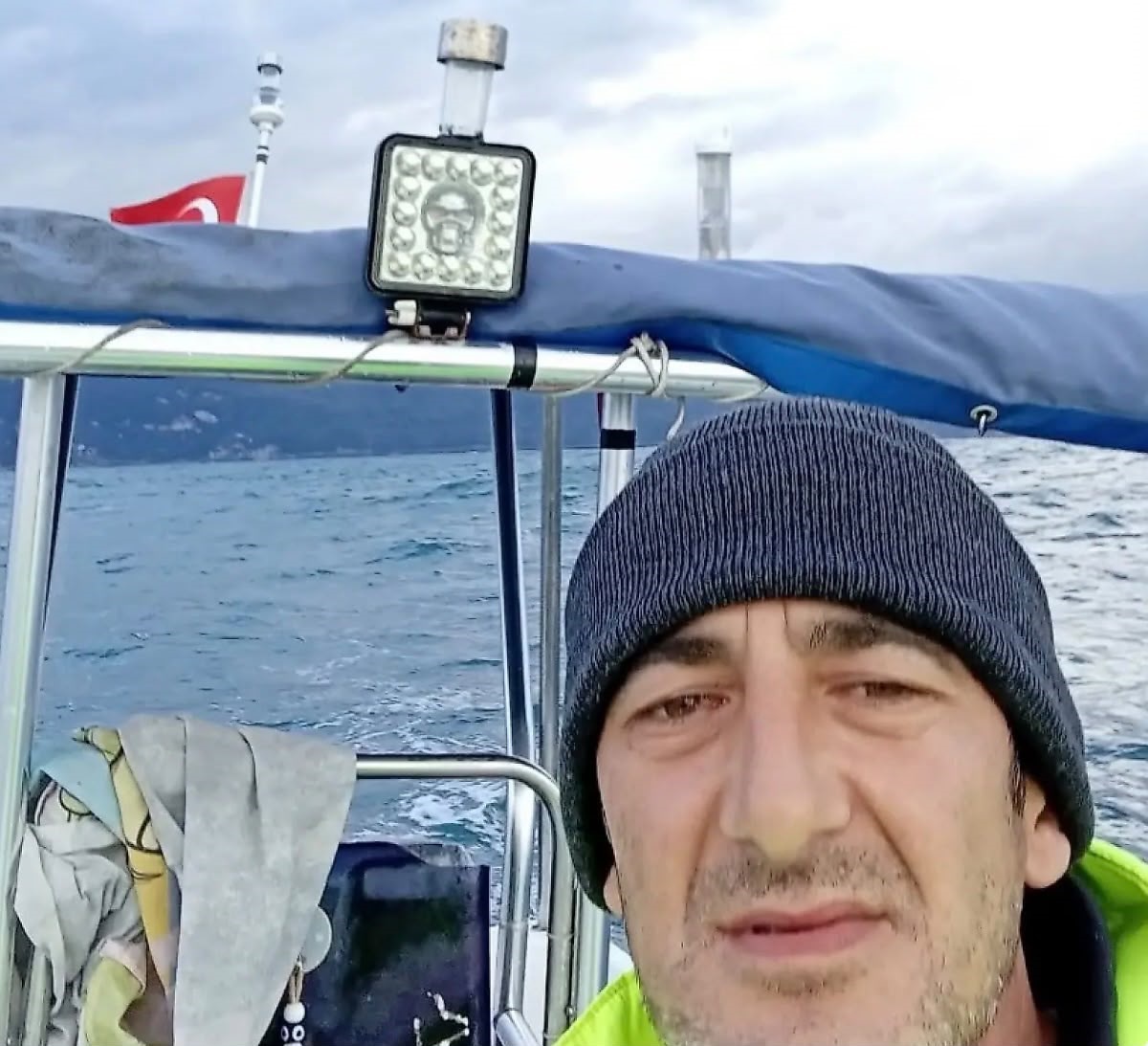 Bartın Amasra'da balık tutmak için denize açılan maden işçisi İlker Mızrap aranıyor