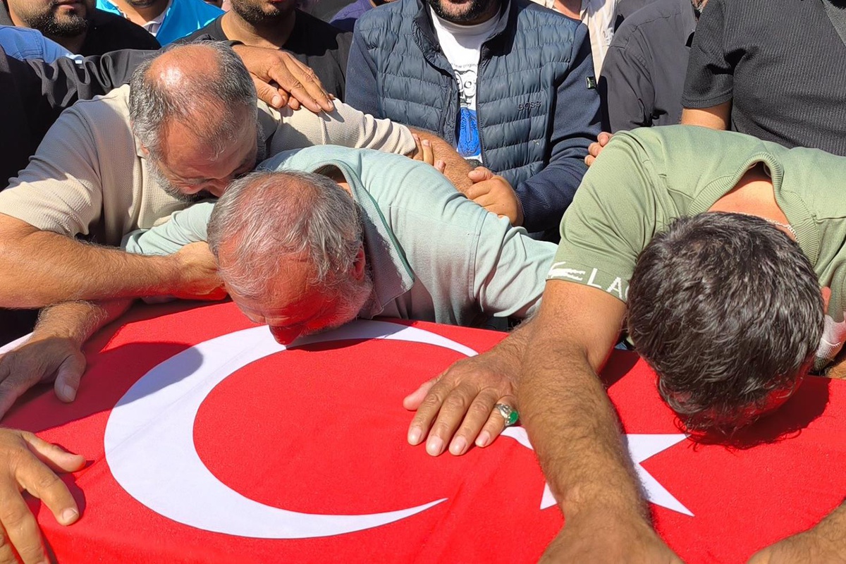 Batan gemide can veren kardeşini uğurlayan ağabey: Allah’a emanet ol kardeşim