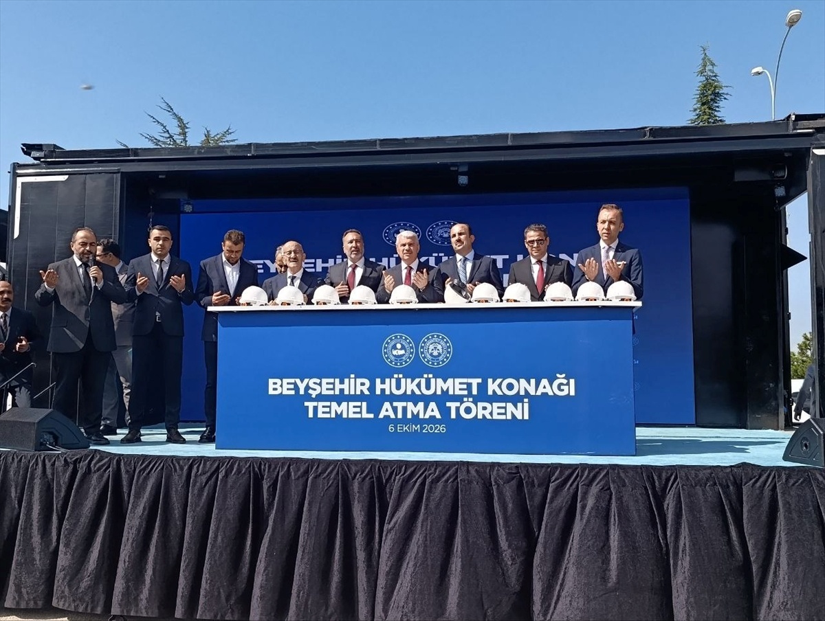 Beyşehir'de hükümet konağının temeli atıldı, 220 milyon liralık tabiat parkı açıldı