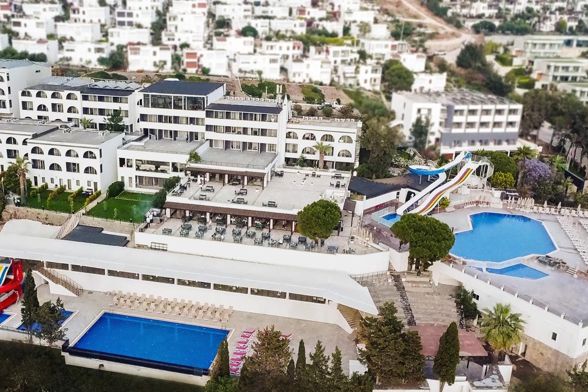Bodrum'un ünlü oteli konkordato ilan etti! Mahkemeden 3 aylık karar