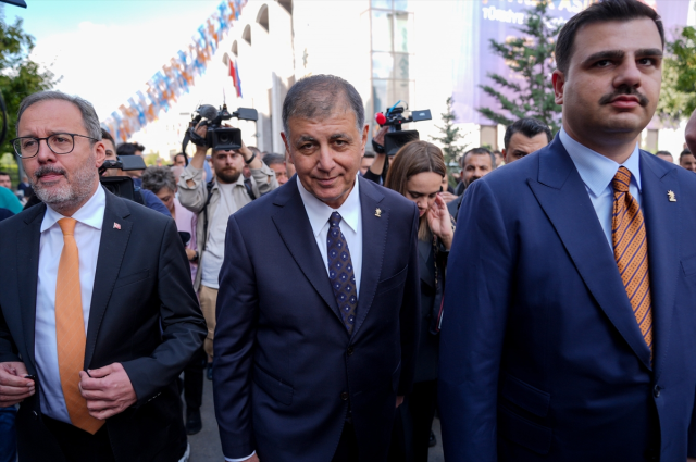 Cemil Tugay, AKP'ye katılma kararı almaya yakın