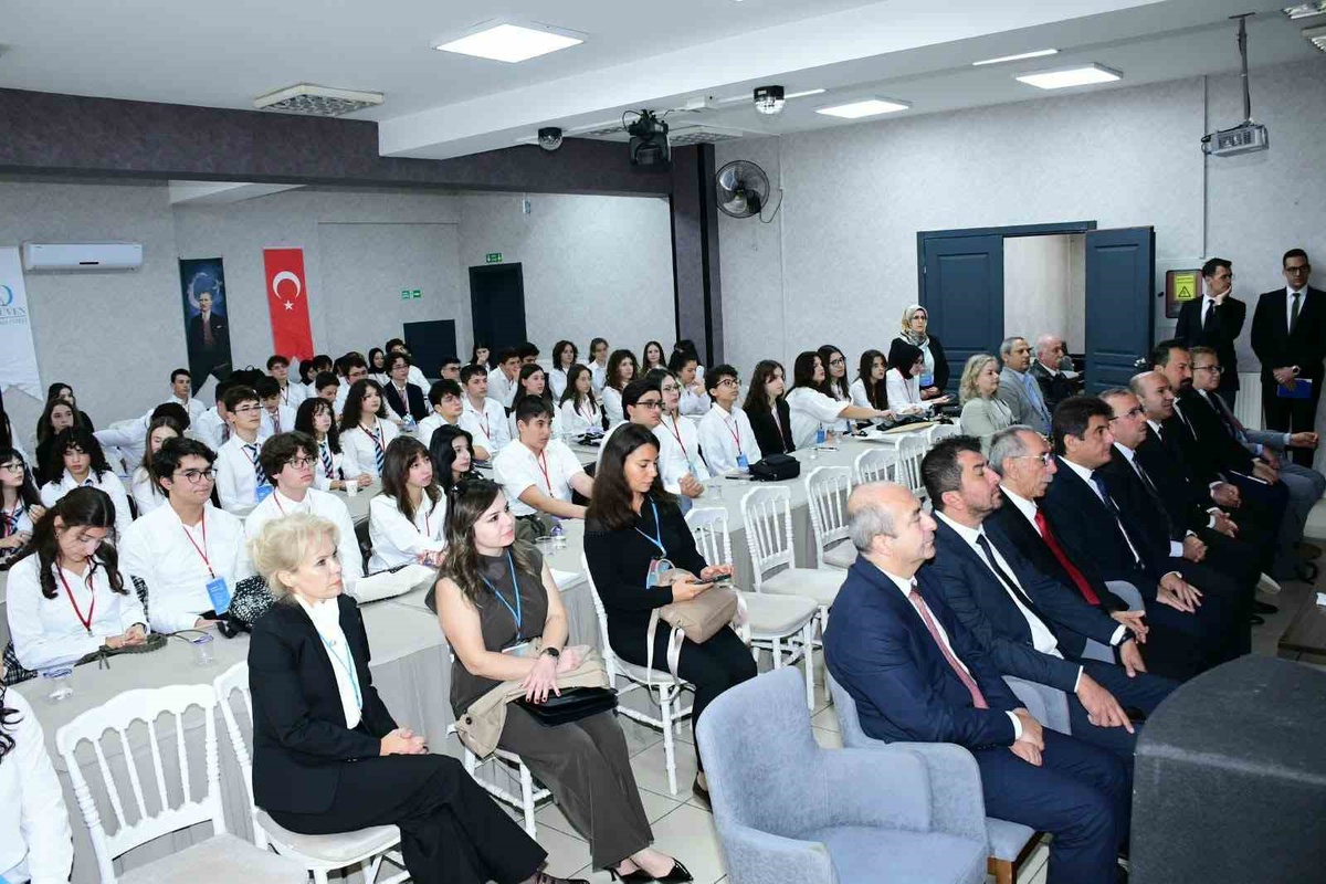 COP31 hazırlığı kapsamında Eskişehir'de gençlik iklim çalıştayı öğrencilerle yapıldı