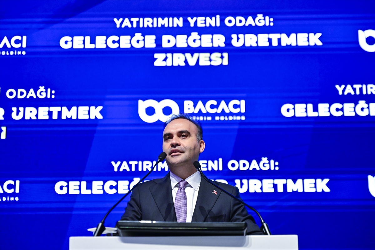 Dağlıoğlu İFM'deki zirvede Türkiye'nin yüksek gelir grubuna çıktığını söyledi