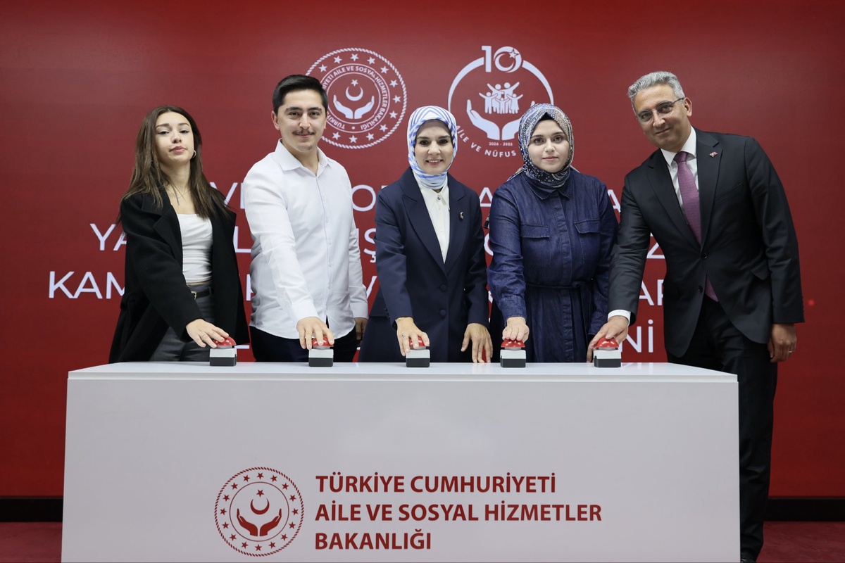 Devlet korumasındaki 394 genç, Bakan Göktaş'ın açıklamasıyla kamu kurumlarına atandı