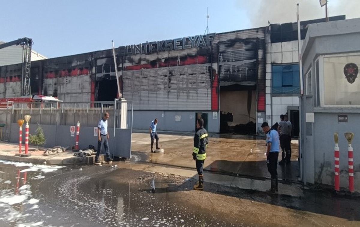 Gaziantep'te elyaf fabrikasını sigorta için yaktırdığı iddia edilen L.K. tutuklandı