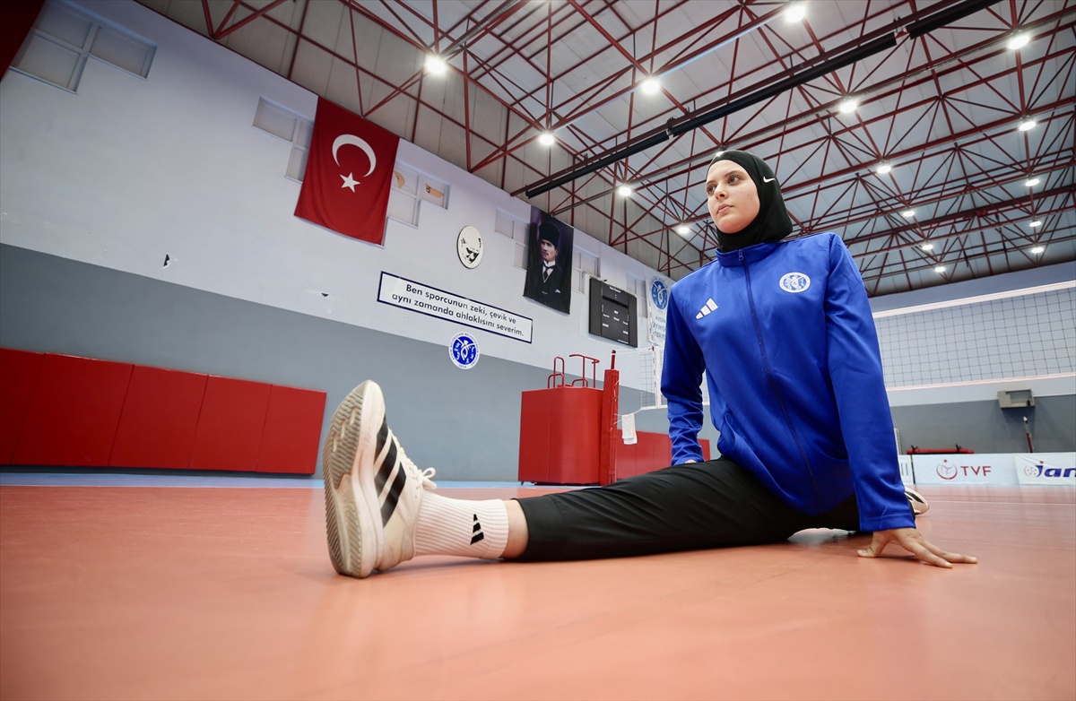 İlaçla aldığı kilolar Elifnaz'ı tekvandoda Avrupa şampiyonluğuna taşıdı