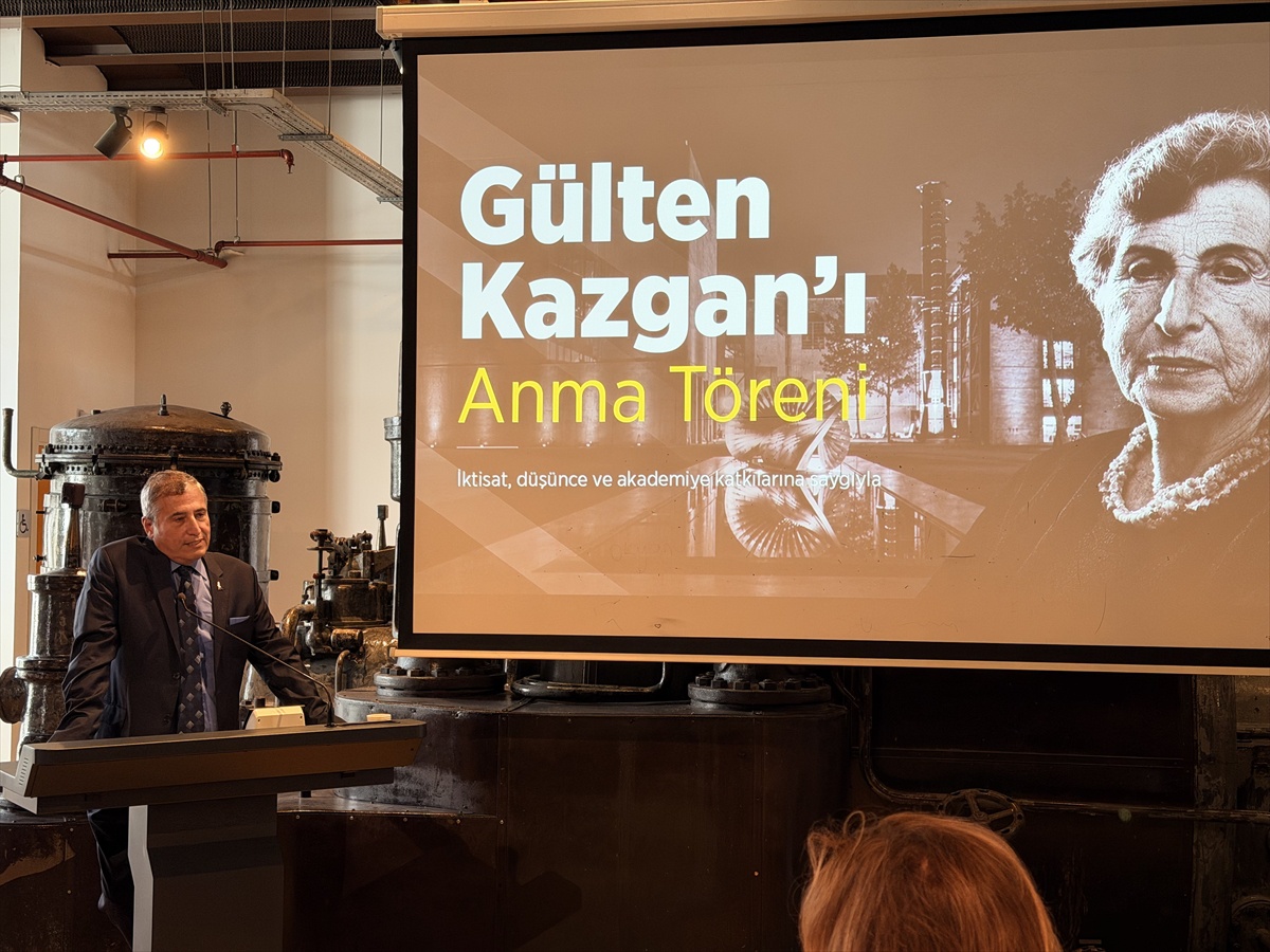 İstanbul Bilgi Üniversitesi kurucu rektörü Gülten Kazgan için anma töreni düzenledi