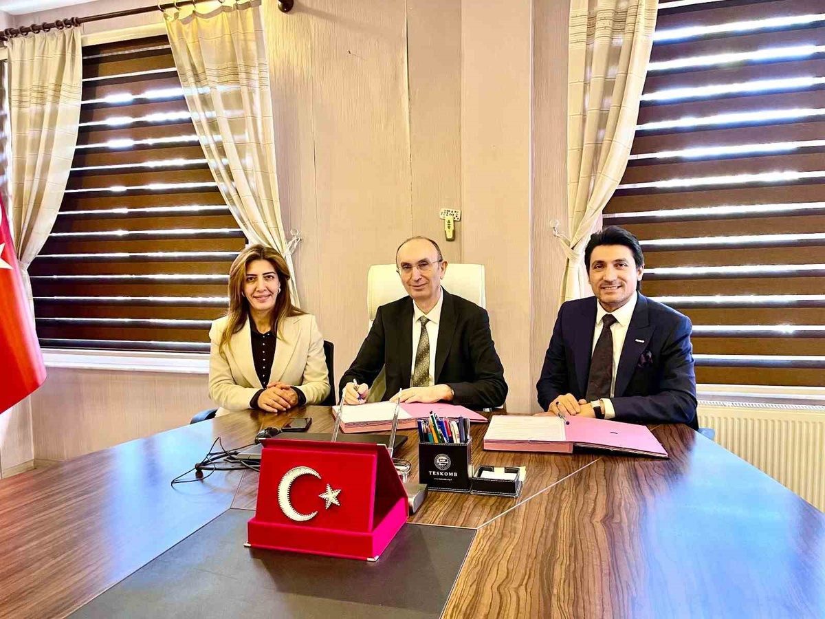 Manisa'da yeni çocuk evinin kira desteğini iş insanı Kızılgüney üstlendi