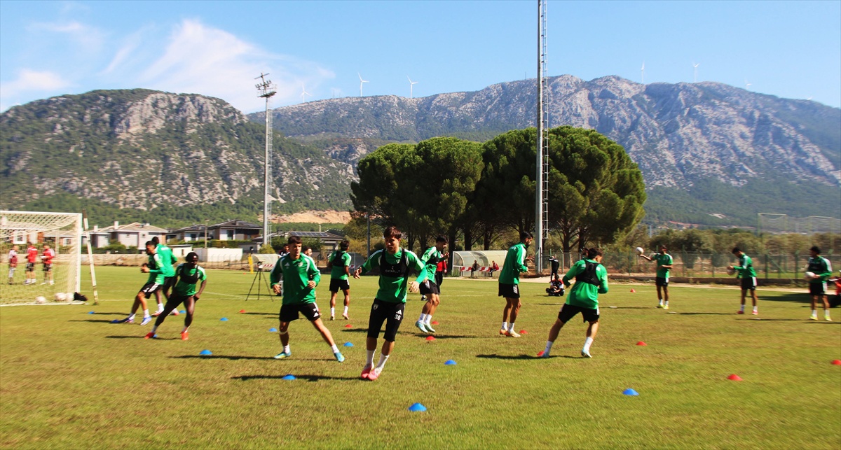 Muğlaspor hocası Koşukavak, Karagümrük deplasmanı öncesi zorlu periyodu anlattı