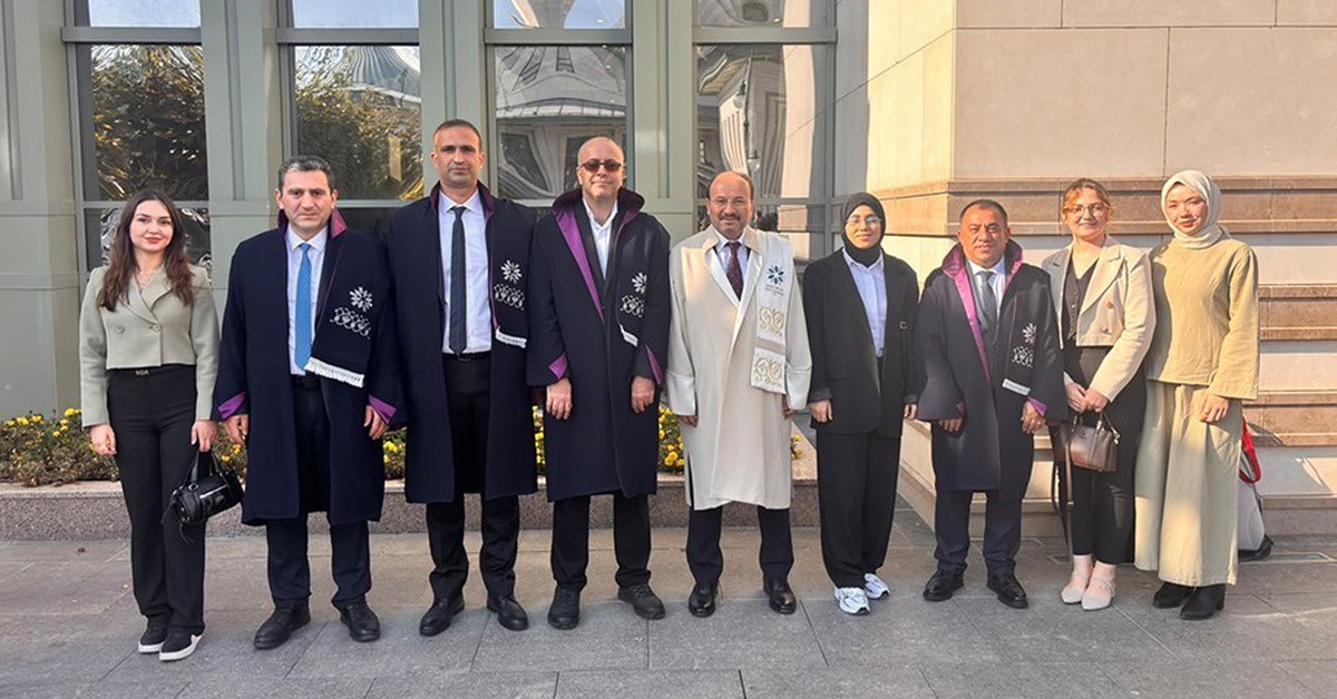 Rektör Çakmak 2026-2027 akademik yılı açılış törenine katıldı