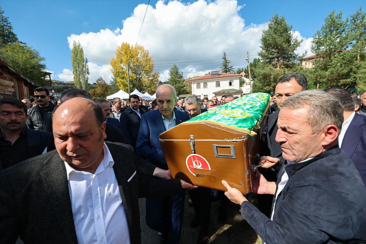 TBMM Başkanı Kurtulmuş, Selahattin Çetiner'i Kızılcahamam'da son yolculuğuna uğurladı