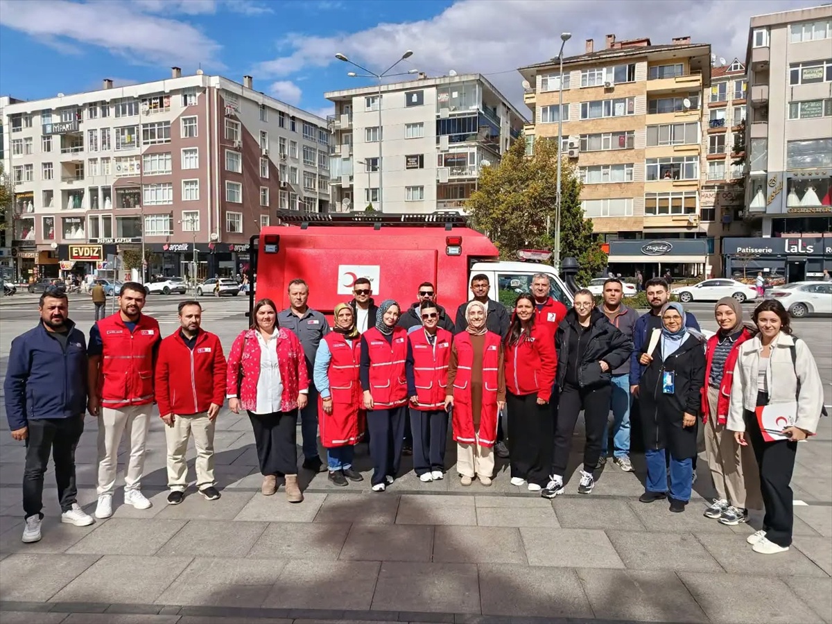 Türk Kızılay, Trakya personeline afet yönetimi eğitimini Çorlu'da düzenledi