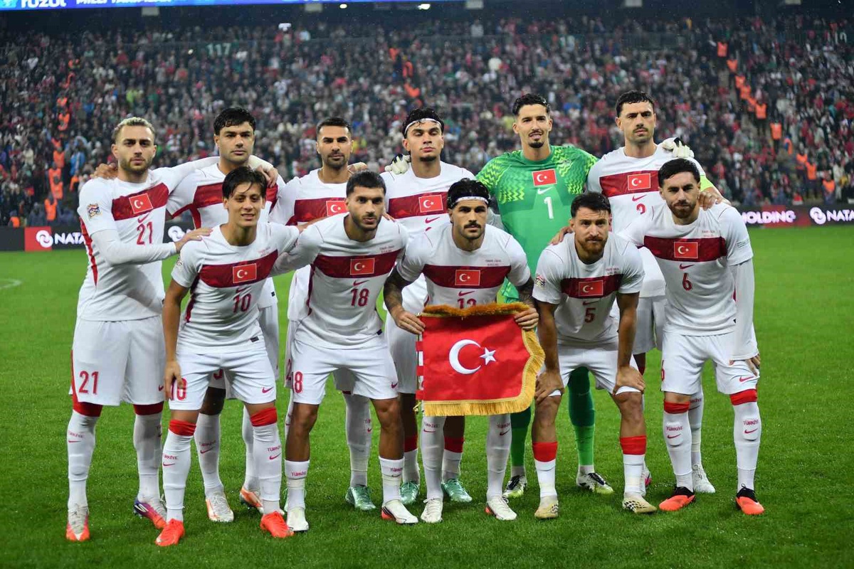 A Milli Futbol Takımı, FIFA Ekim ayı sıralamasında bin 563 puanla 31. sırada yer aldı