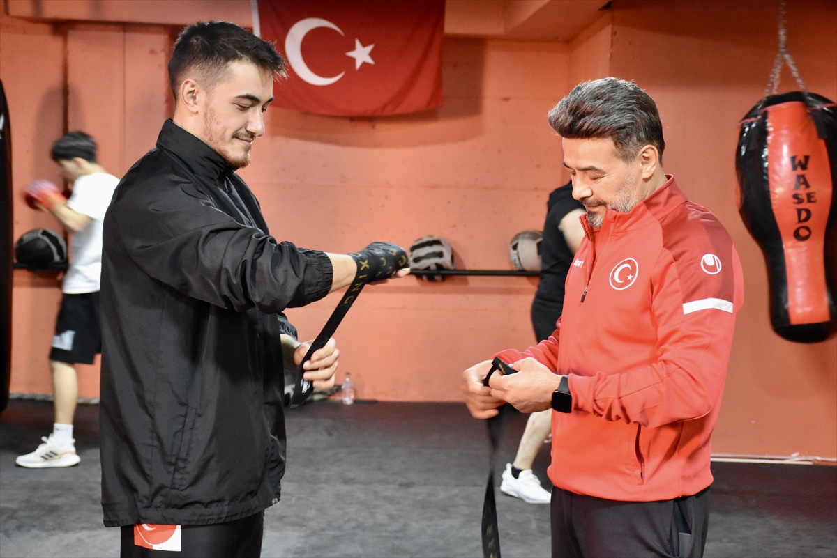 Avrupa üçüncüsü savateci Hamza Berat Şenyurt, dünya şampiyonluğunu hedefliyor