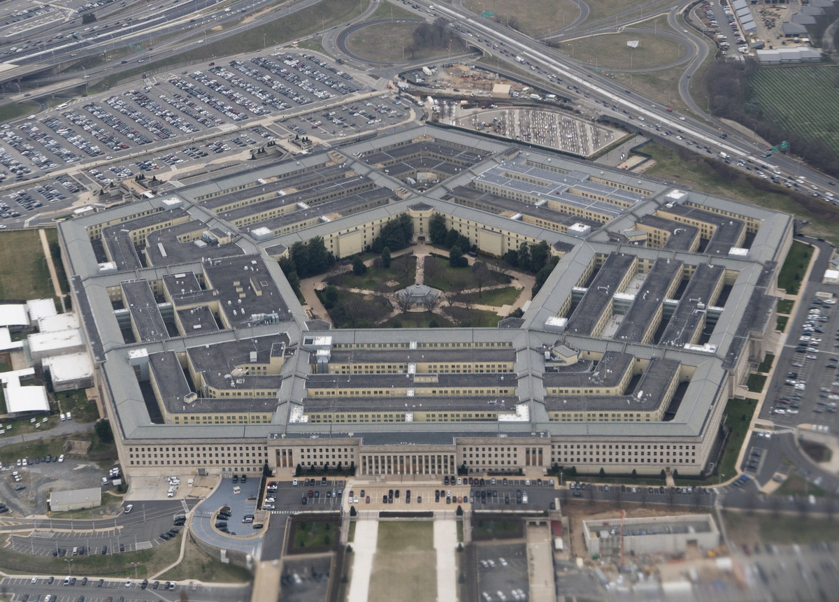 Axios'a göre Pentagon, İran'a yönelik operasyon hazırlıklarını tamamlama emri verdi