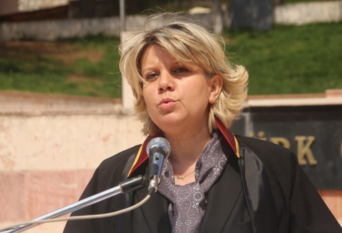 Bilecik Barosu'nda 21 yıl başkanlık yapan Halime Kahraman veda mesajı yayımladı