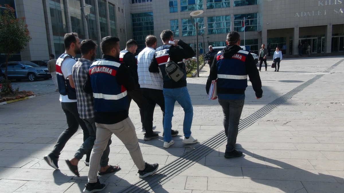 Kilis merkezli DEAŞ operasyonunda 2 şüpheli gözaltına alındı, 1'i tutuklandı