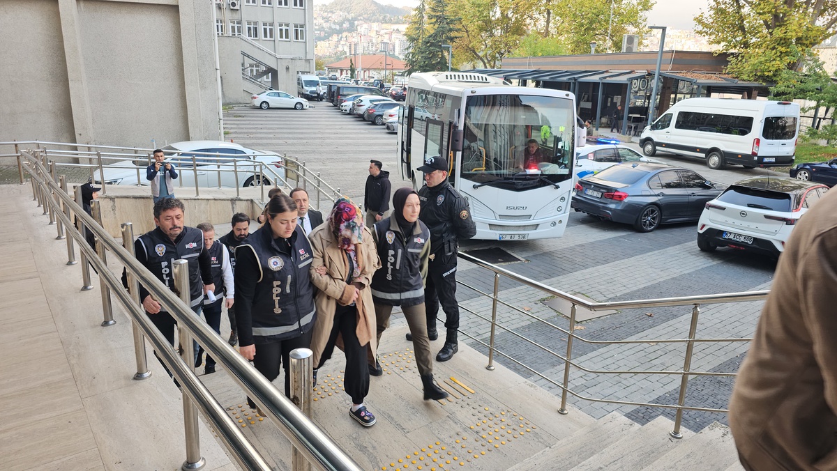 KOM, Zonguldak’ta rüşvet ağına operasyon düzenledi, 16 şüpheli gözaltına alındı