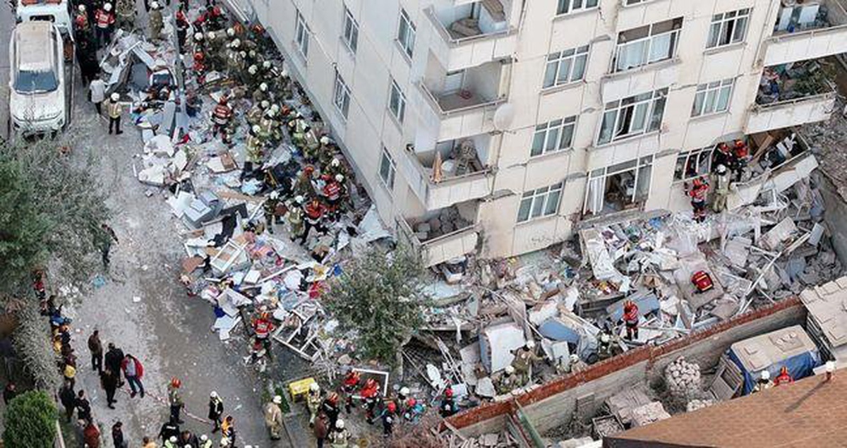 Maltepe bina SON DAKİKA! Maltepe'de bina çöktü, ölü var mı? Maltepe'de çöken kaç yıllık, neden çöktü?