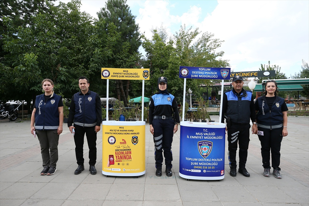 Muş'ta polis, KADES anlatarak yılbaşından bu yana 6 bin 320 kadına ulaştı