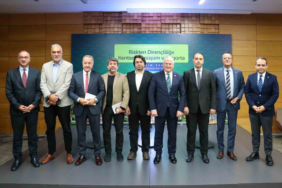 Panelde 6 Şubat deprem hasarının yaklaşık yüzde 6'sının sigortalı olduğu vurgulandı