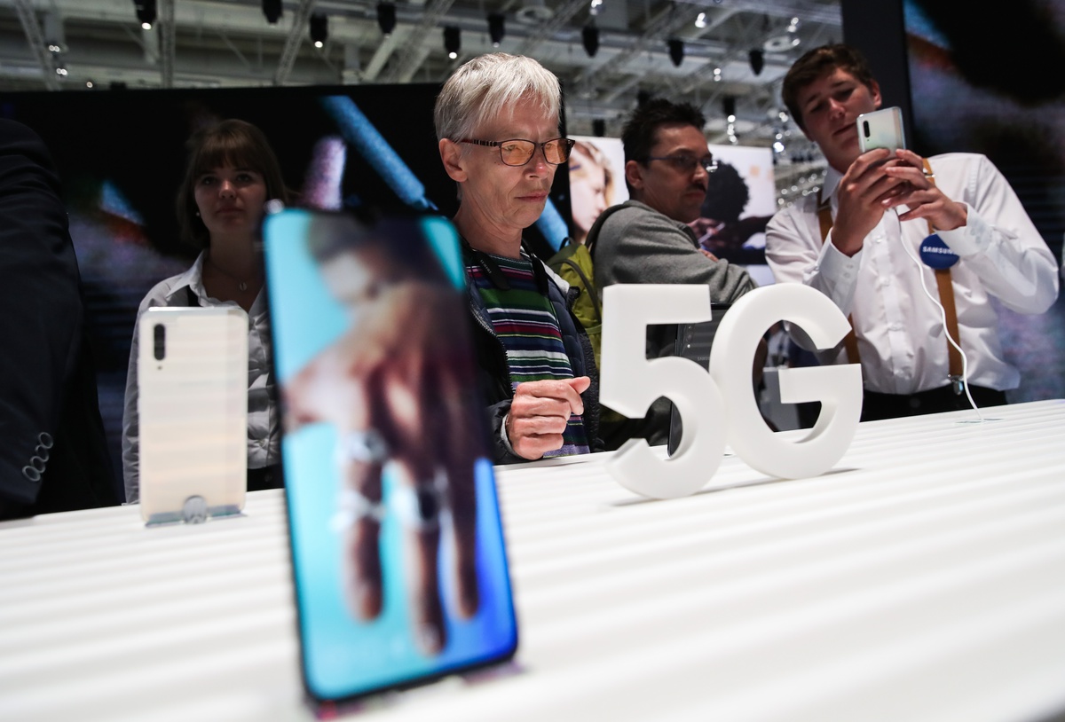 Samsung, üst üste dördüncü çeyrekte 107,4 trilyon won rekor faaliyet karı açıkladı