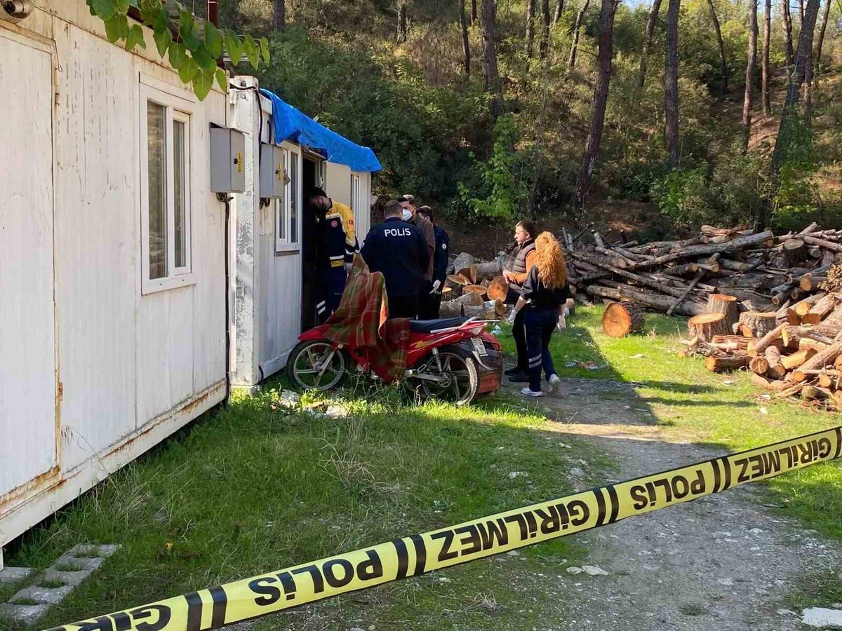 Sinop Boyabat'ta konteynerde yaşayan yürüme engelli 58 yaşındaki kişi ölü bulundu