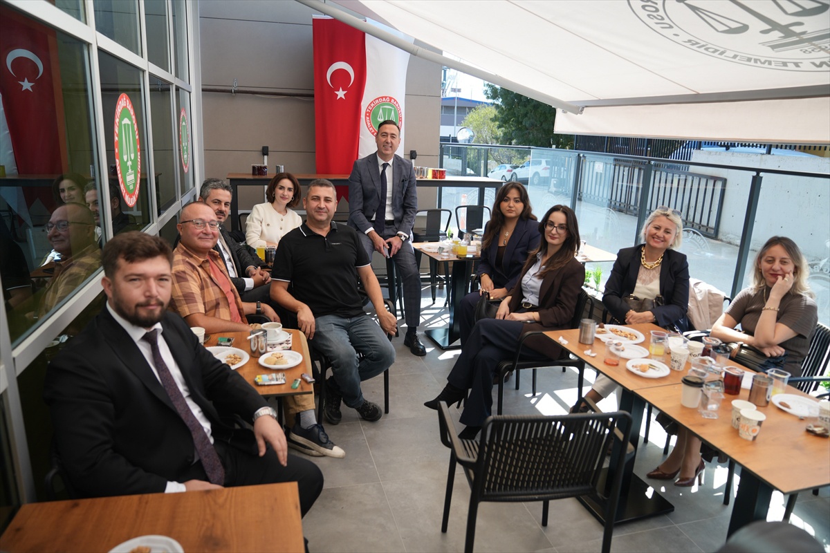 Tekirdağ Barosu, avukatlar için Baro Teras Kafe'yi adliyede törenle açtı