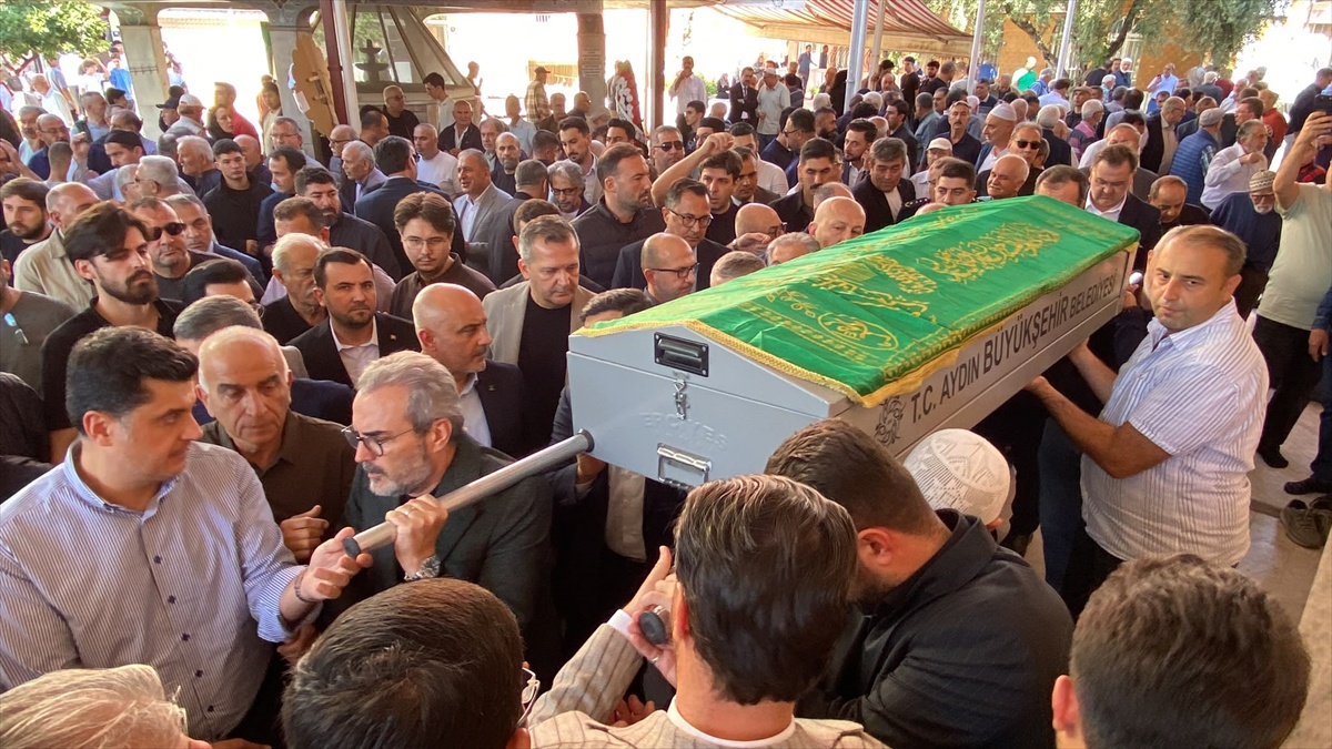 AK Partili Mahir Ünal'ın kayınpederi Hasan Özdin, Aydın Nazilli'de toprağa verildi