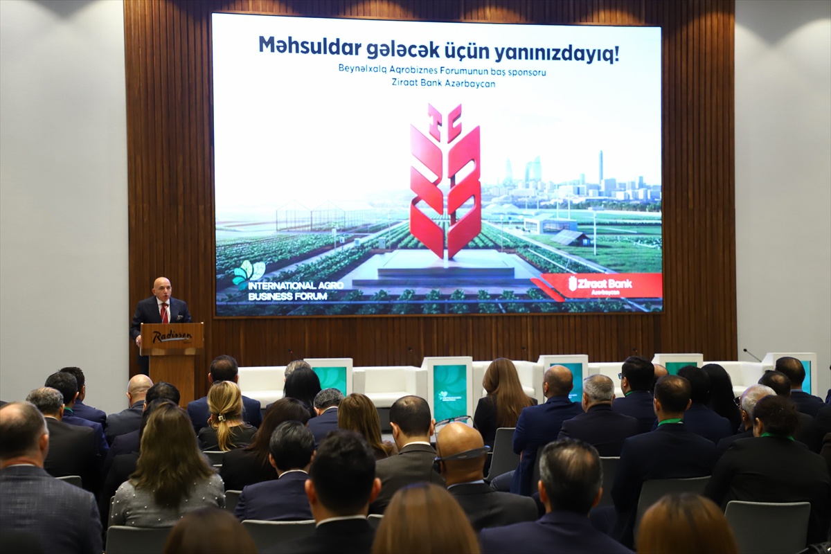 Bakü'de 3. Uluslararası Tarım İş Forumu'nda Türkiye-Azerbaycan işbirliği ele alındı