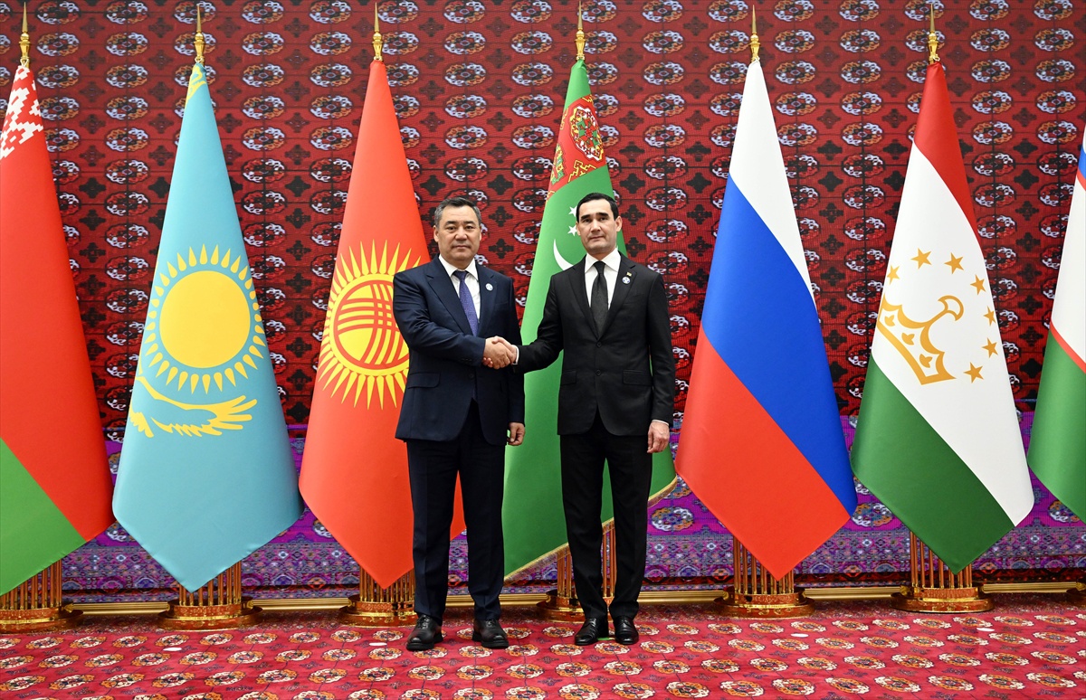 Caparov, Aytmatov'un doğumunun 100. yılı için 2028'de BDT'de ortak etkinlik önerdi