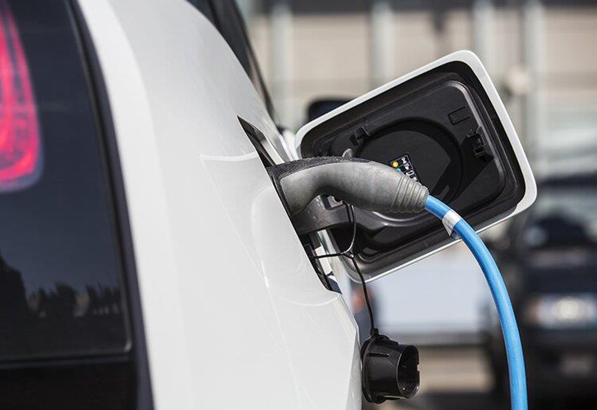 Çin ile AB arasında hibrit araç mutabakatı: Elektrikli araç vergilerinde görüşmeler sürecek