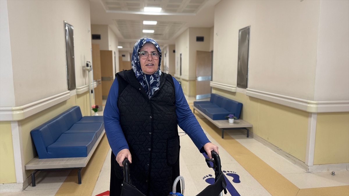 Konya'da kalbe yapışık 15 santimetrelik kitle 4 saatlik ameliyatla alındı
