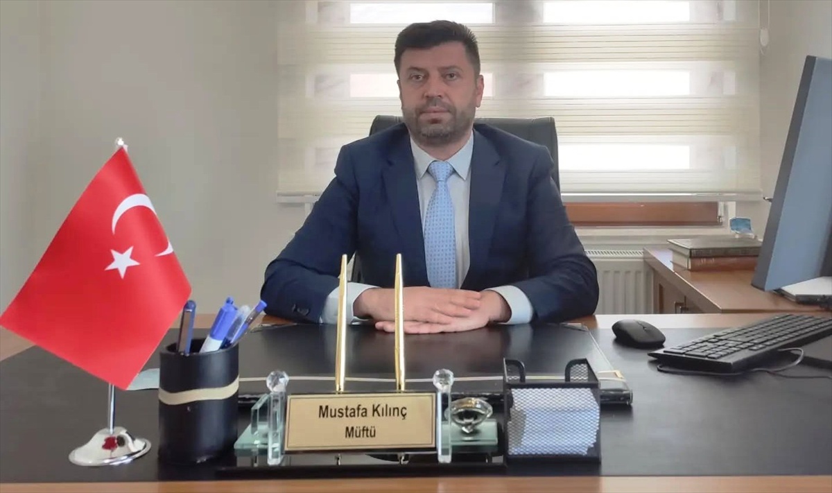 Marmaris'te başvaizlik yapan Mustafa Kılınç Ağın İlçe Müftülüğü görevine başladı