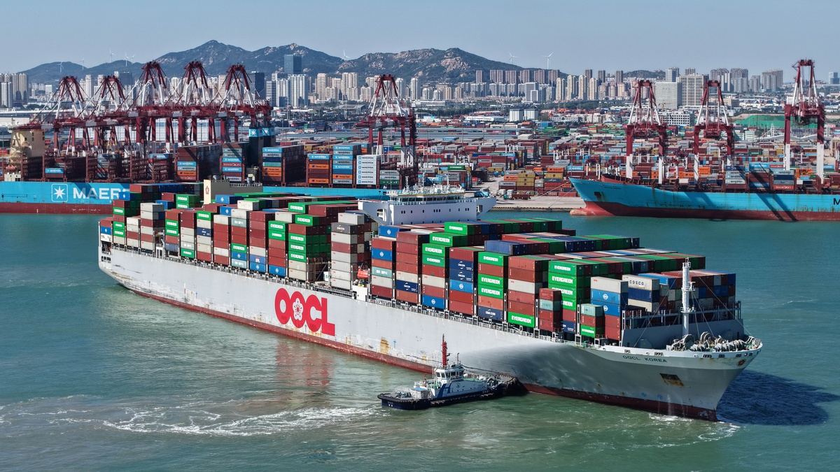 Qingdao Limanı'nda 2026 başından bu yana 16 yeni dış ticaret rotası devreye girdi