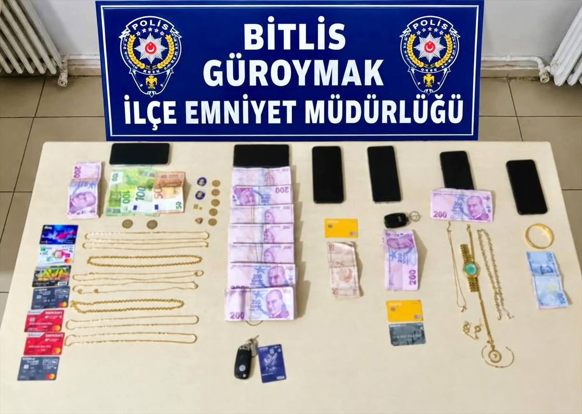 Sahte altın satıp 412 bin lira haksız menfaat sağlayan 6 şüpheli Bitlis'te yakalandı