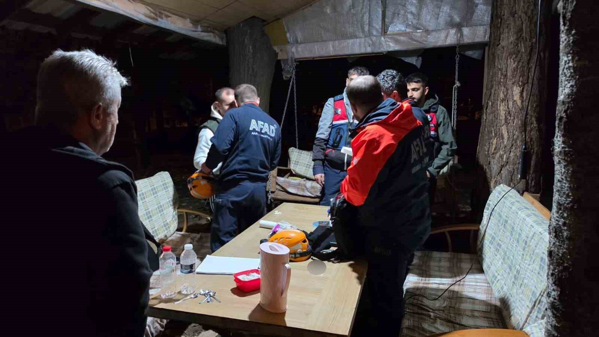 Sakarya Akyazı'da 2 gündür kayıp alzaymır hastası 78 yaşındaki kadın sağ bulundu