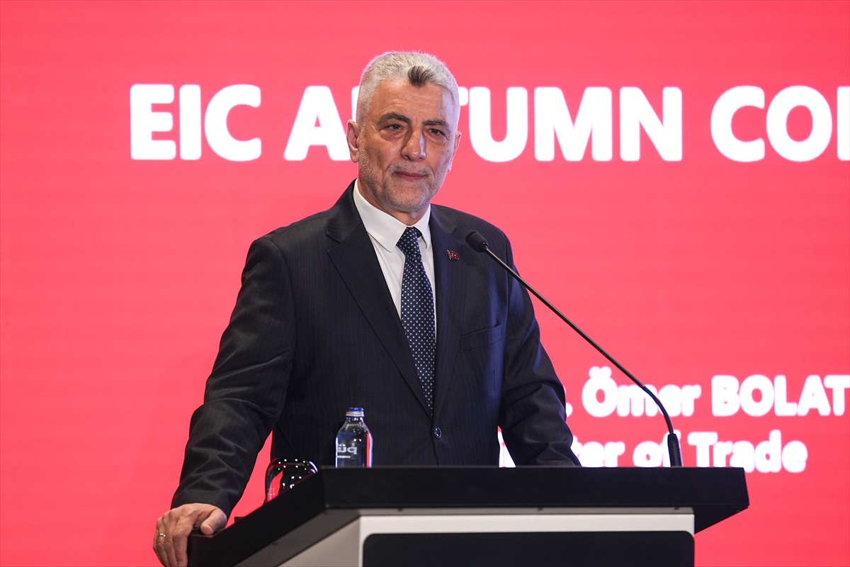 Ticaret Bakanı Bolat Avrupa Uluslararası Müteahhitler Birliği Genel Kurulu'nda konuştu: