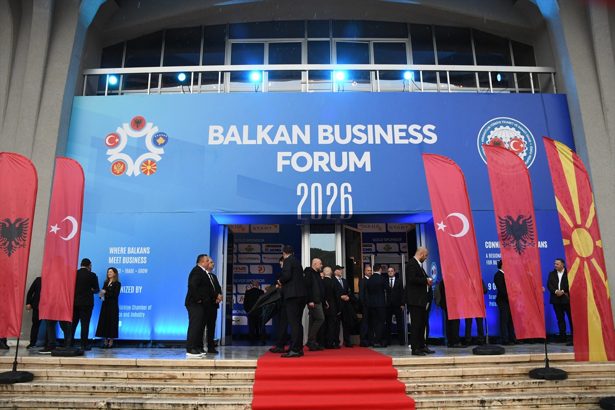 Tiran'daki Balkan İş Forumu'nda 5 ülkeden iş dünyası bir araya geldi