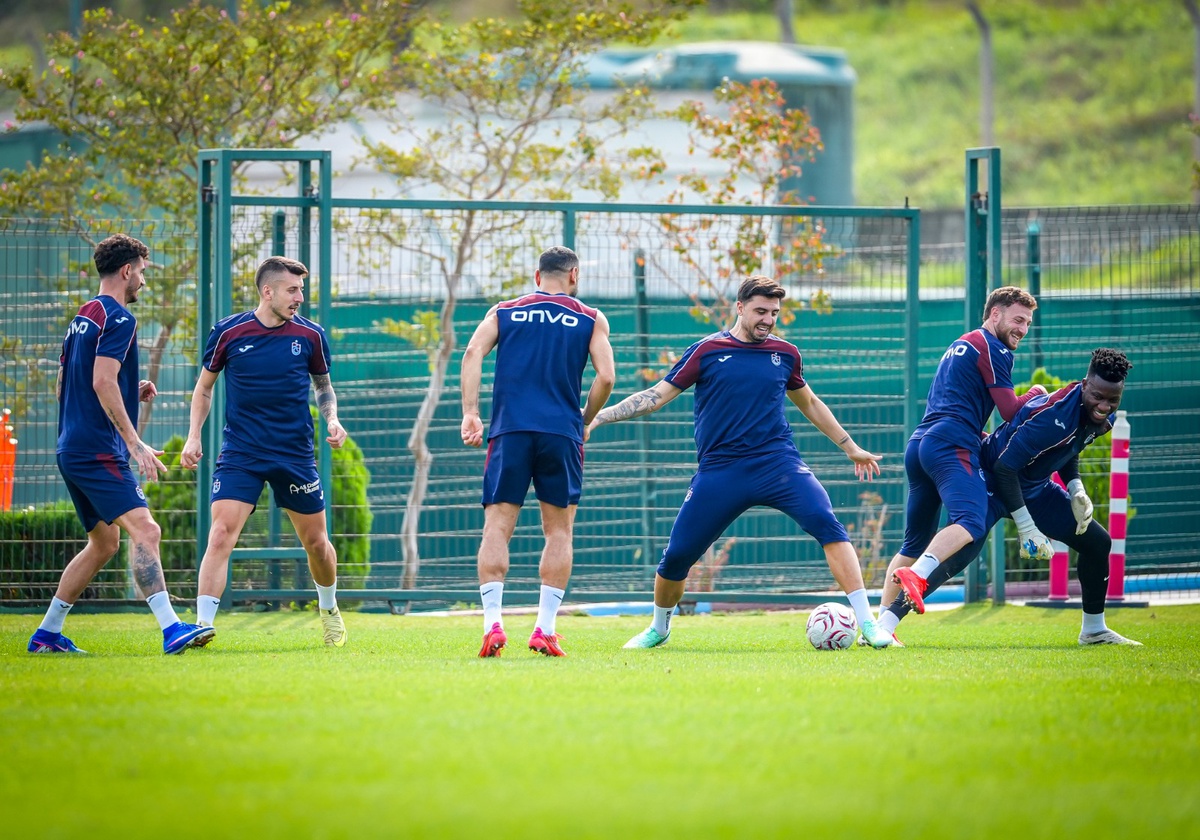 Trabzonspor, Süper Lig'in 7. haftasında Samsunspor deplasmanına 5 eksikle gitti