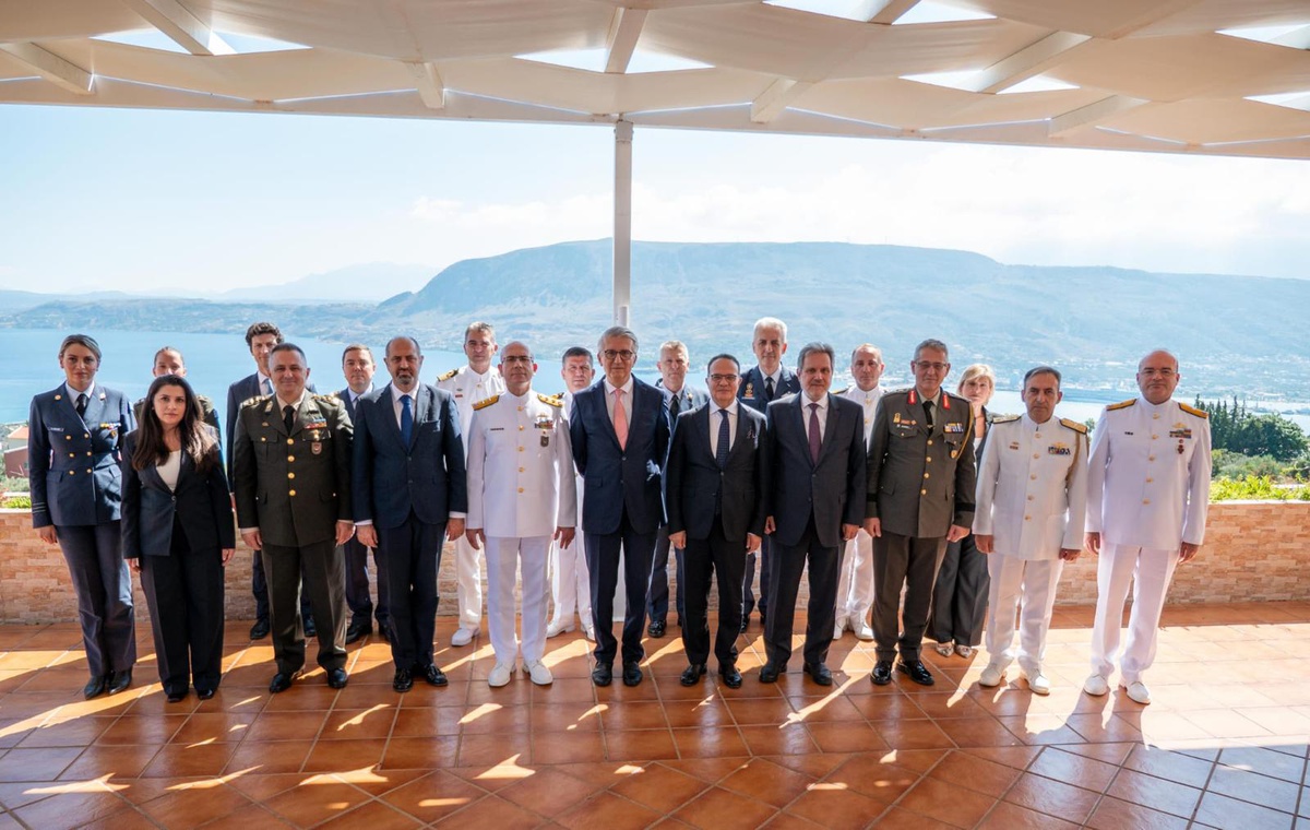 Türk ve Yunan heyetlerinin GAÖ toplantısının yeni turu Girit'te tamamlandı