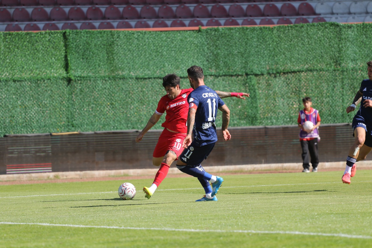 1'inci Lig'in 9'uncu haftasında Boluspor, sahasında Antalyaspor'a 1-0 mağlup oldu